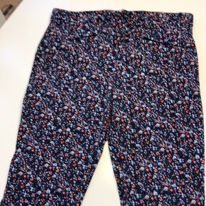 Floral ankle pants